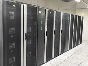 Modular UPS System for Transportation